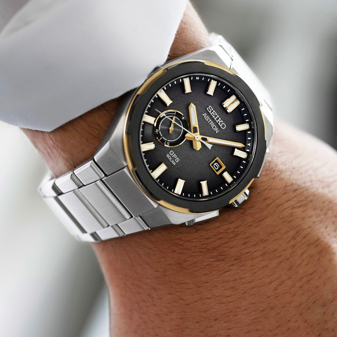 Seiko Astron GPS Solar SSJ026J1