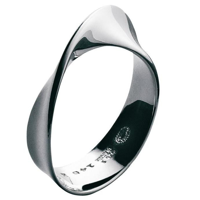 Georg Jensen Möbius ring 20000306