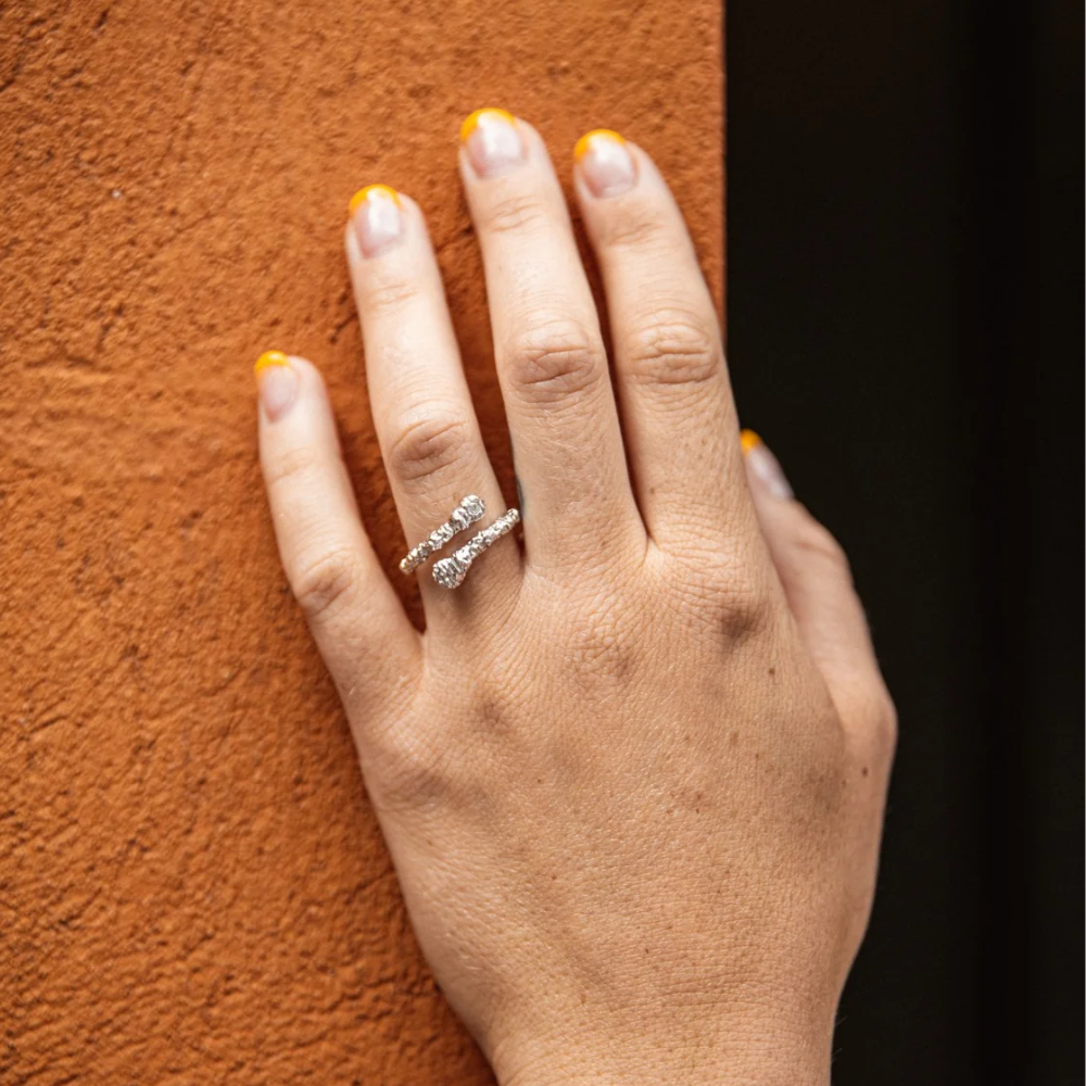 IX Studios Crunchy White Nature ring DMN0315RHWH