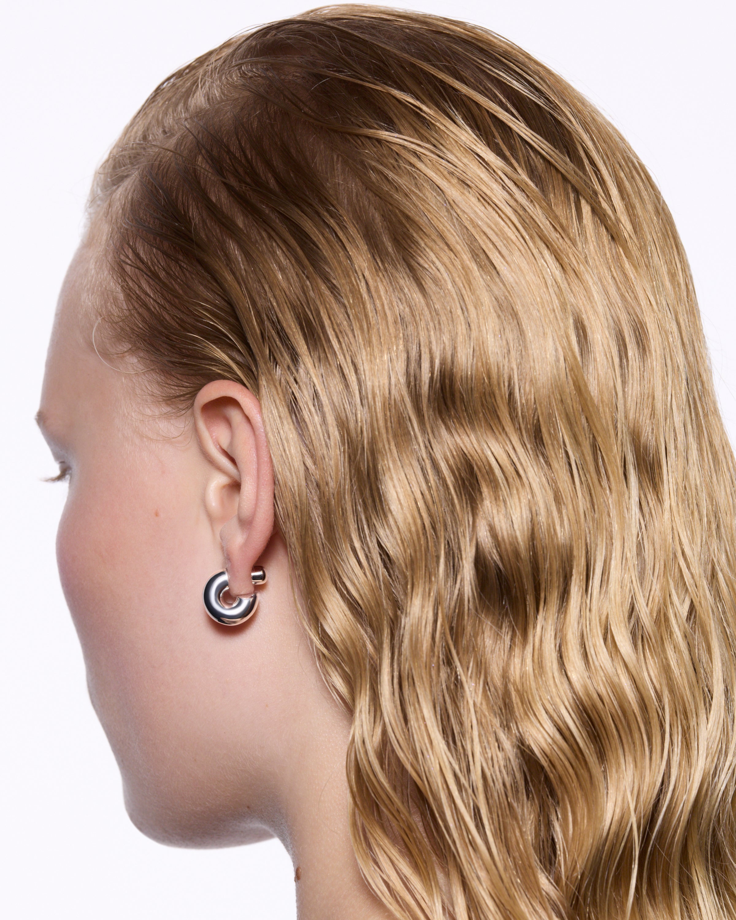 Maria Black Prima Hoop Medium ørering 101139AG-M