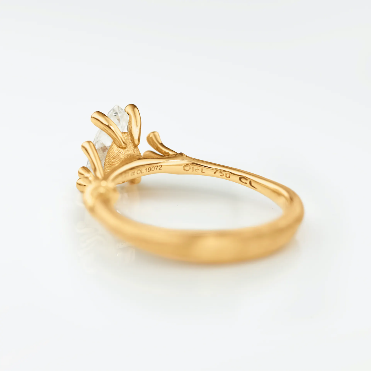 OLE LYNGGAARD COPENHAGEN Nature Solitaire ring A2788-426