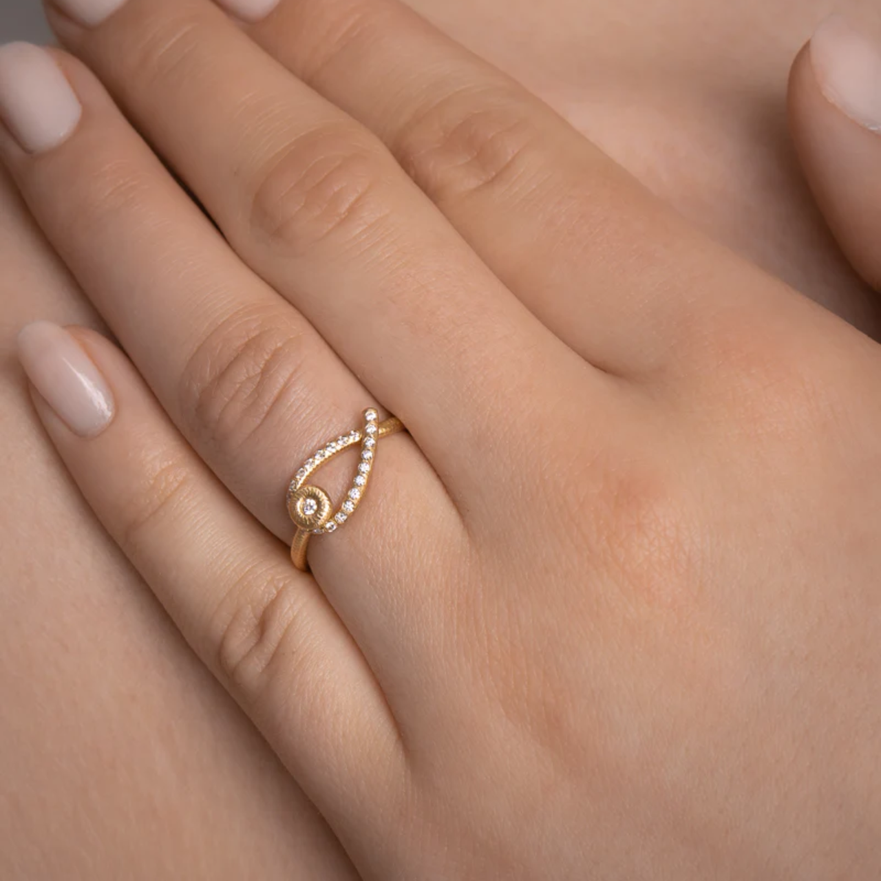 Dulong Kharisma ring 16310A5096