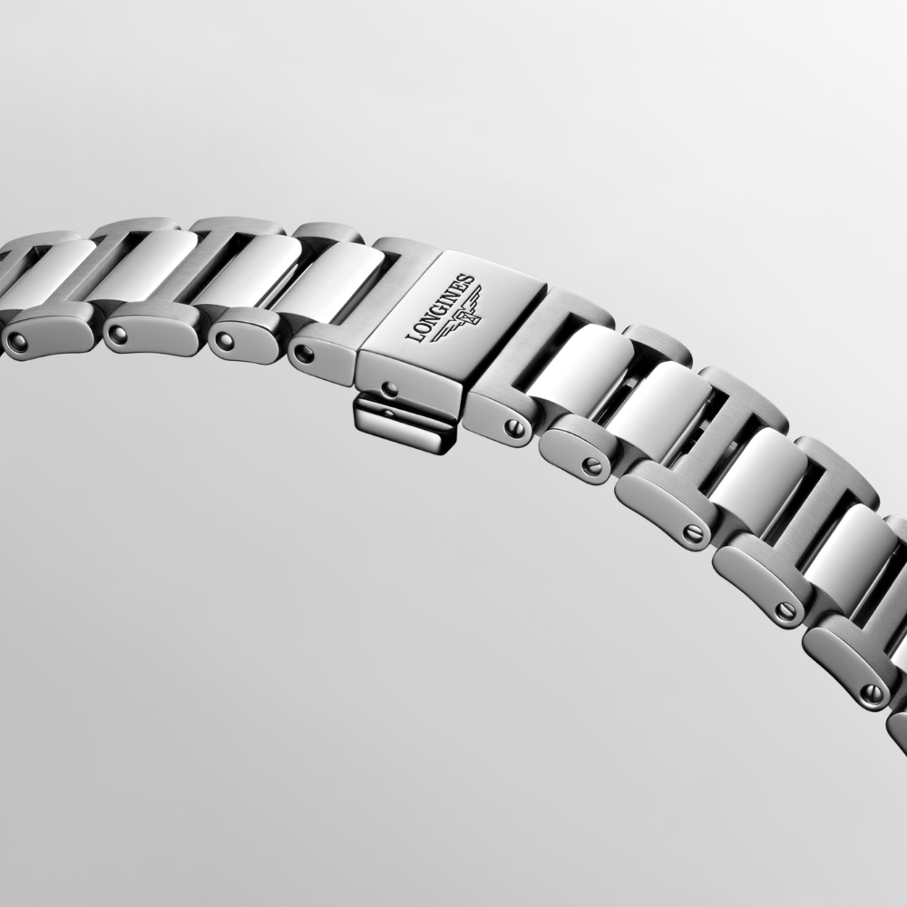 Longines Conquest 34mm L3.430.5.70.6