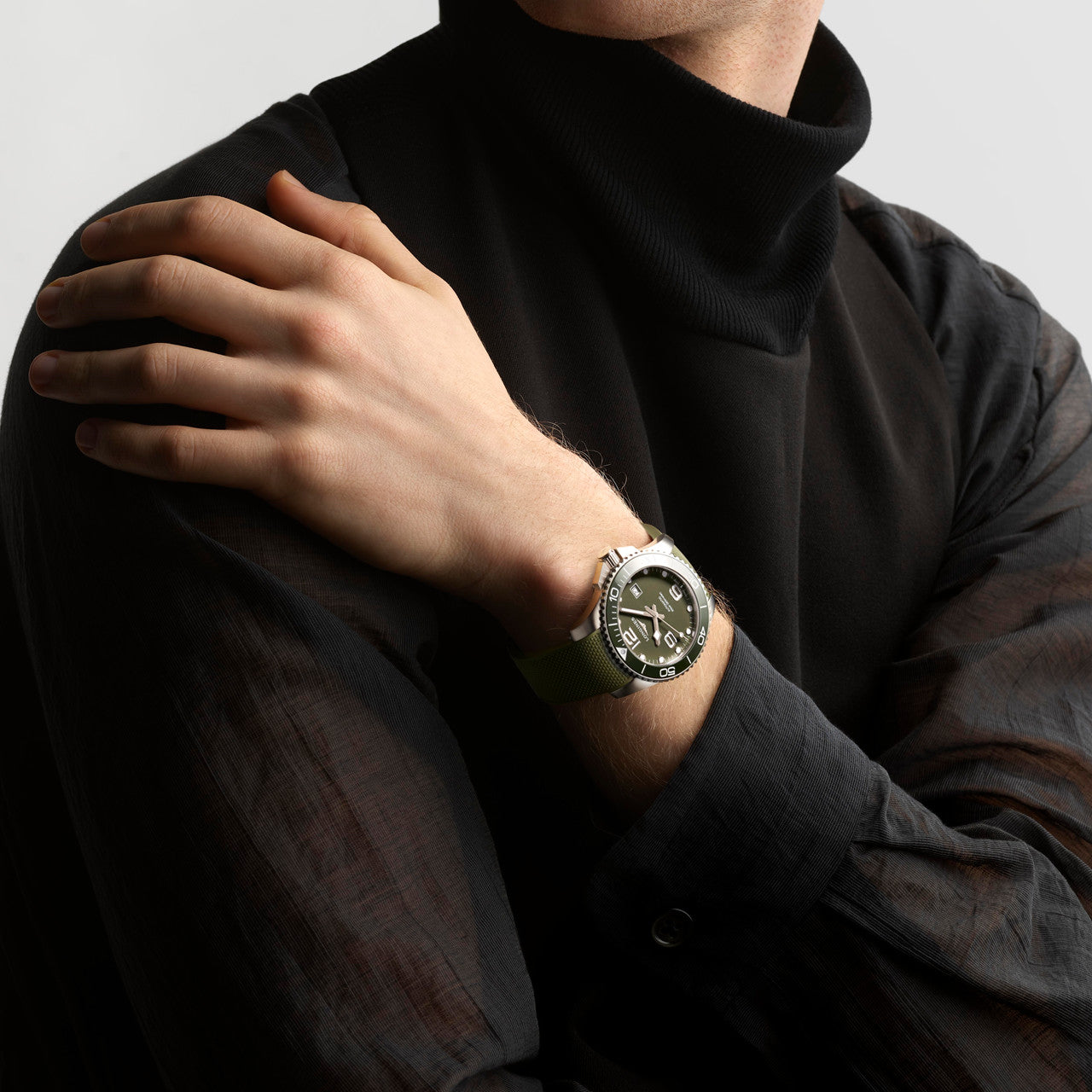 Longines HydroConquest 43mm L3.782.4.06.9