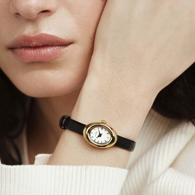 Mockberg Belle Oval Petite MB1412