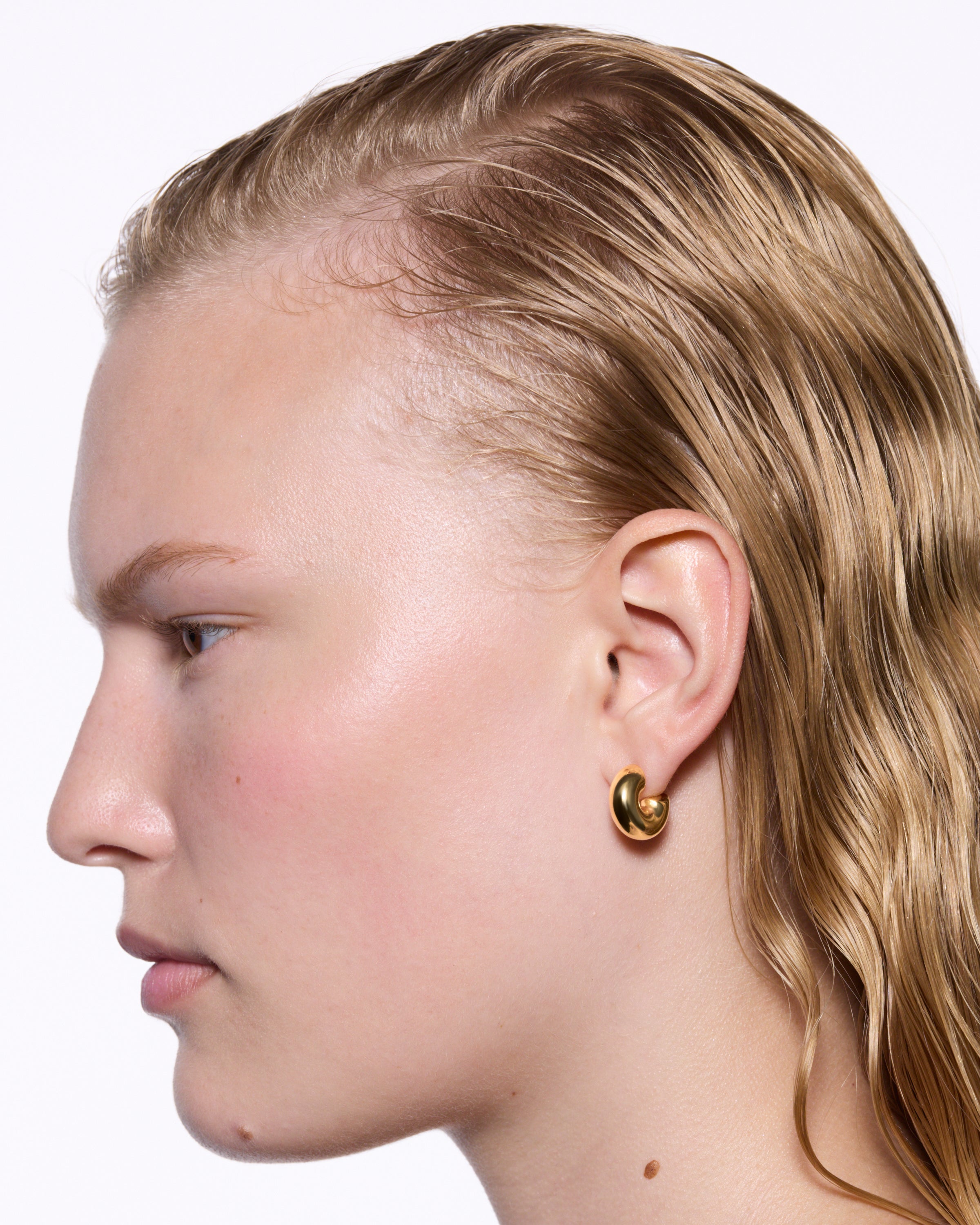 Maria Black Prima Hoop Medium ørering 101139YG-M