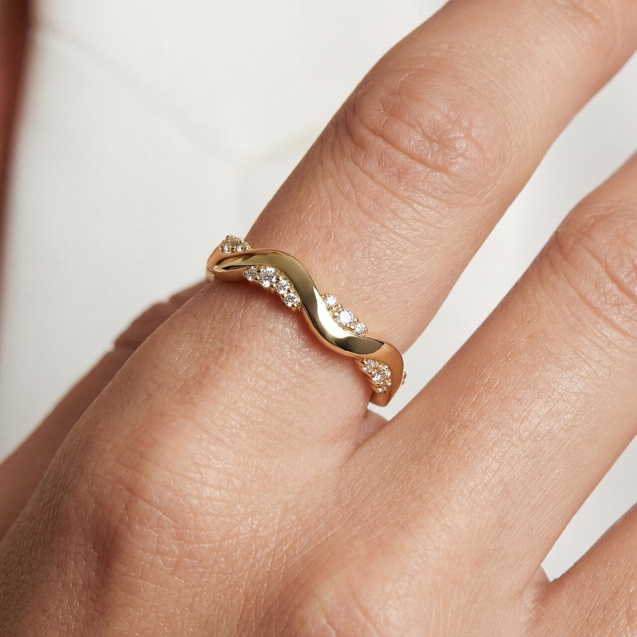 Sif Jakobs Ellera Waves Altro ring SJ-R2762-CZ-YG