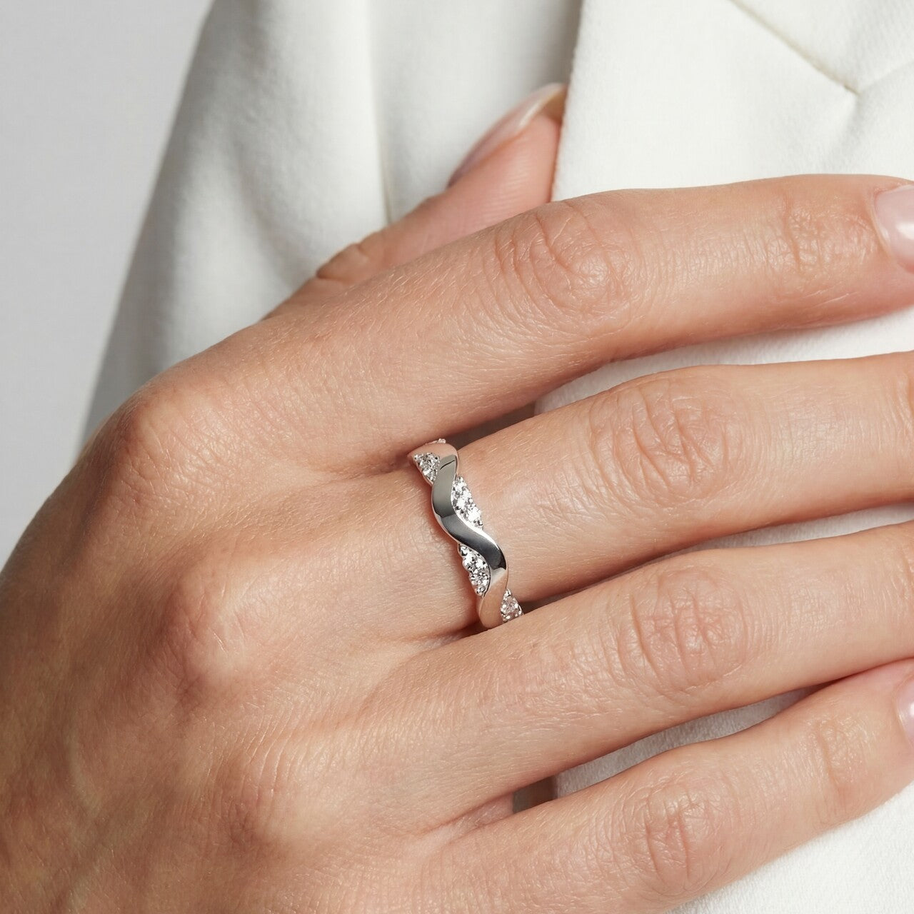 Sif Jakobs Ellera Waves Altro ring SJ-R2762-CZ