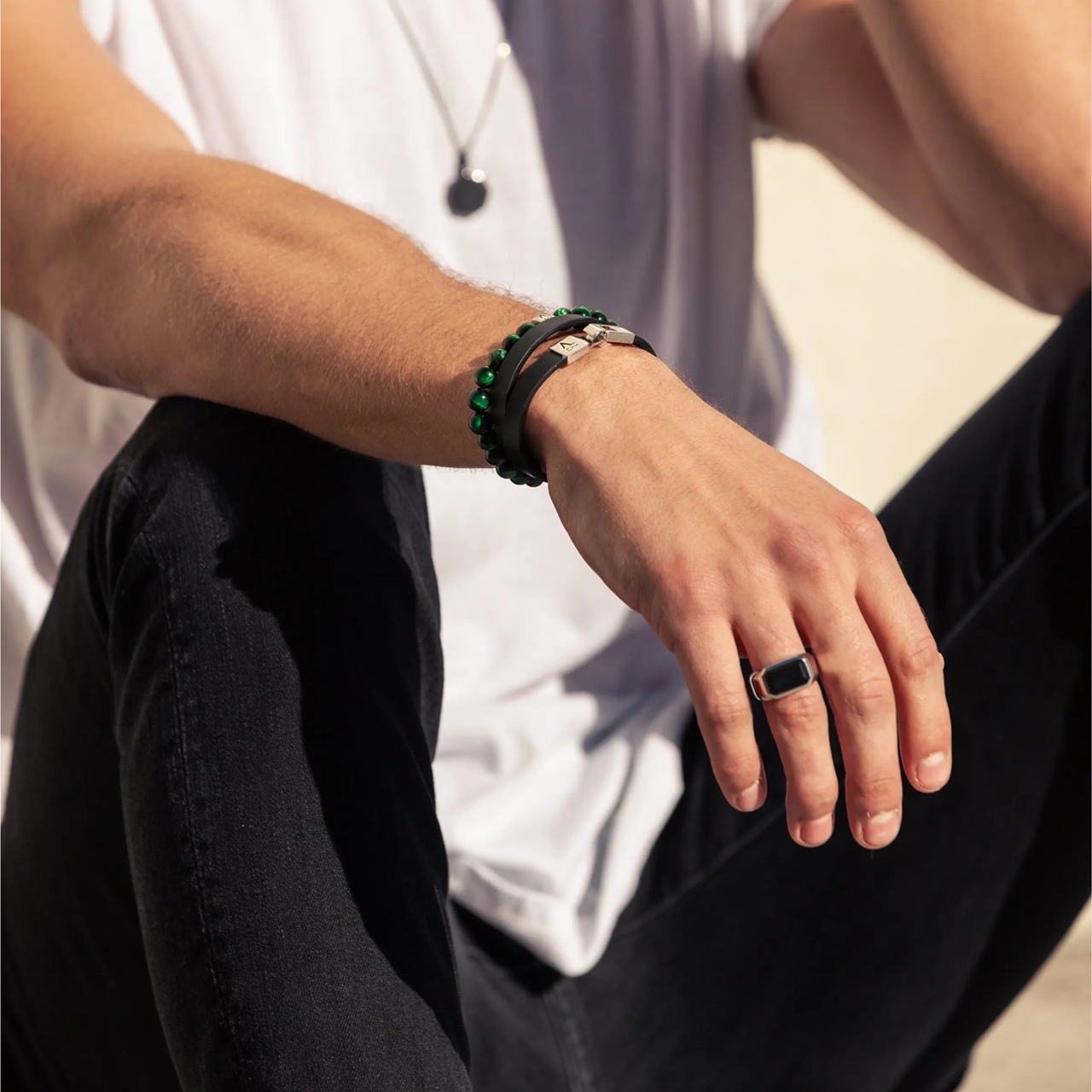 Alexander Lynggaard Hope Signet Ring Rectangle Onyx H70011