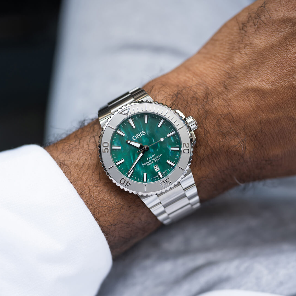 Oris Aquis Date Bracenet 43,5mm 733 7730 4137MB