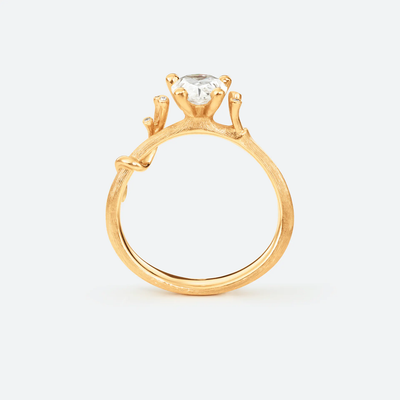 OLE LYNGGAARD COPENHAGEN Nature Solitaire ring A2788-426