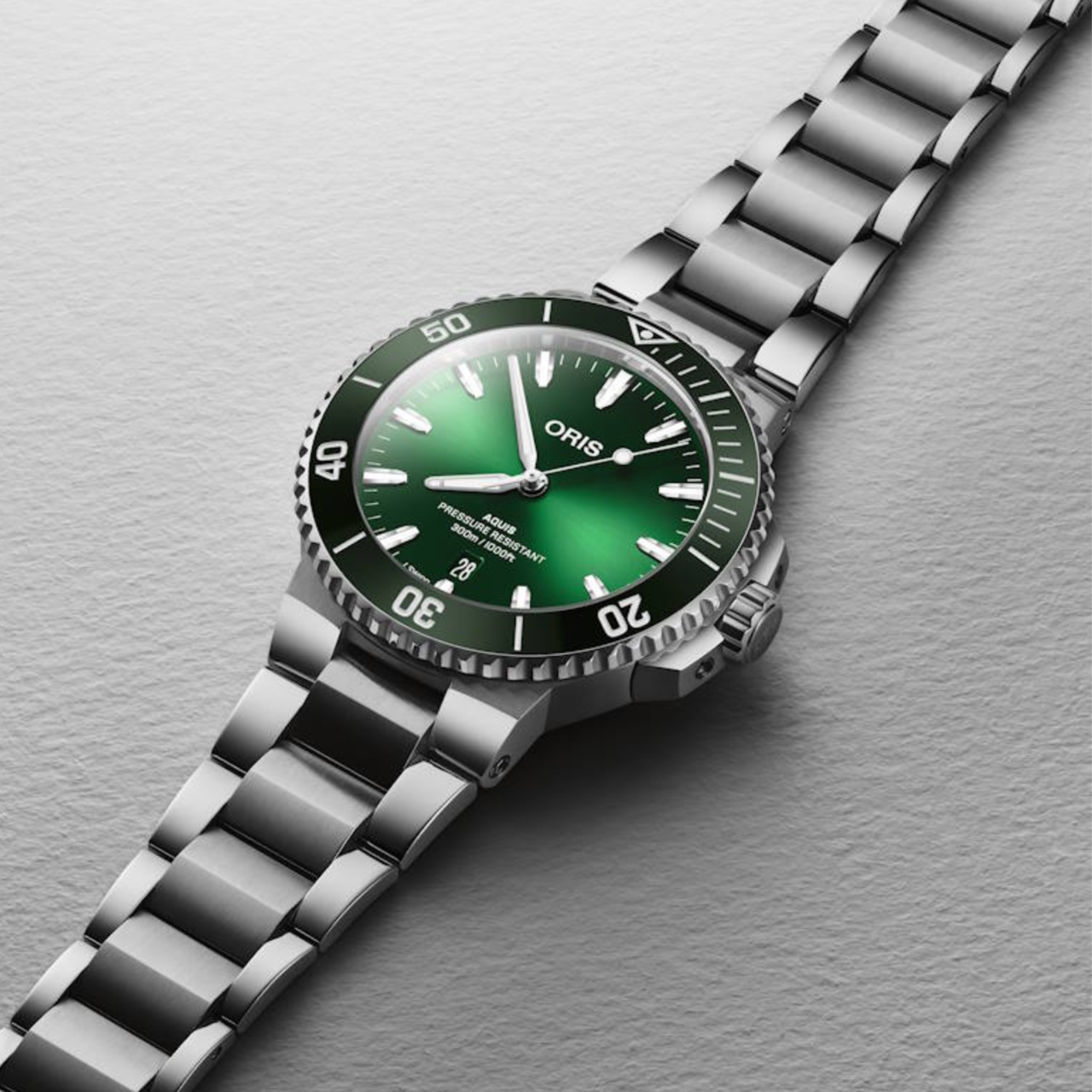 Oris Aquis Date 41,5mm 733 7787 4157MB