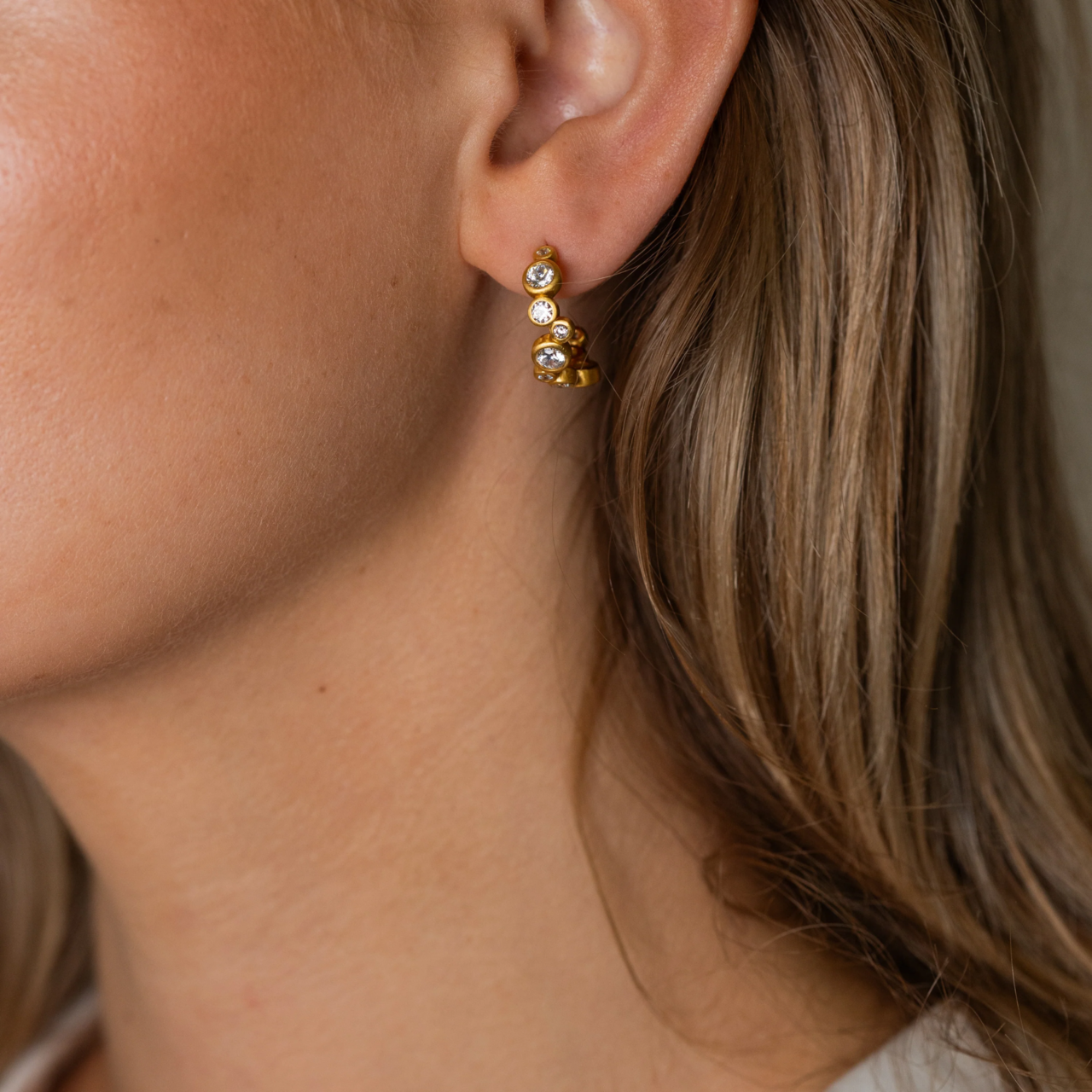 ByBiehl Stardust Hoops øreringe 4-4605A-GP