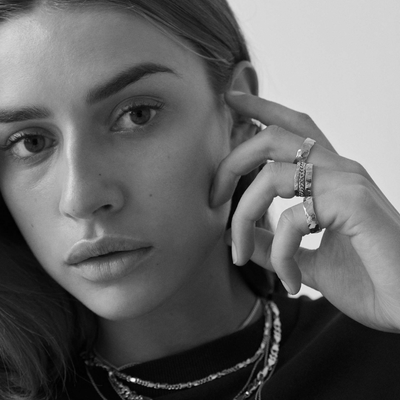 Camille Brinch Medium Banket ring MBR
