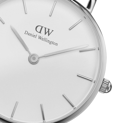 Daniel Wellington Classic Petite 28mm Sterling DW00100220